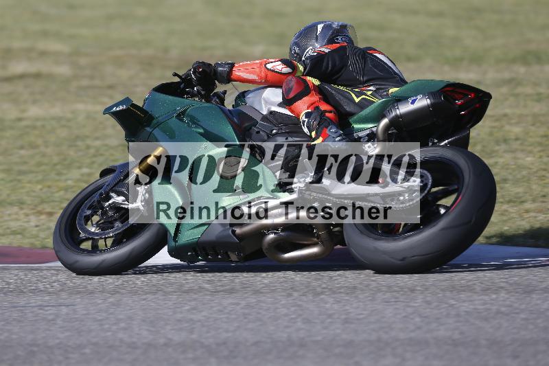 /07 09.04.2026 Cornu Master School ADR/Gruppe blau/21